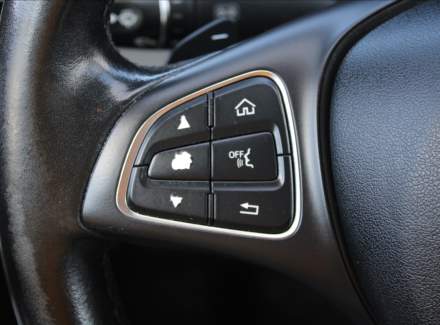 Mercedes-Benz - C-class