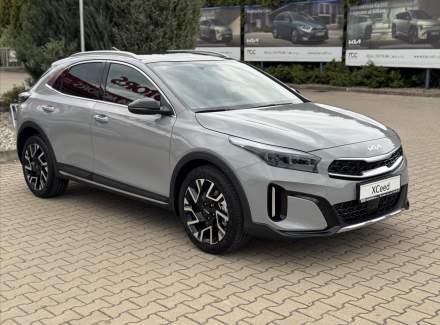 Kia - XCeed