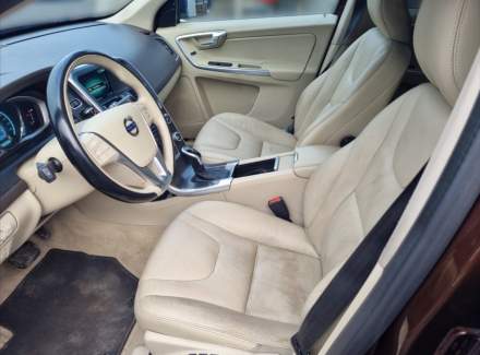 Volvo - XC60
