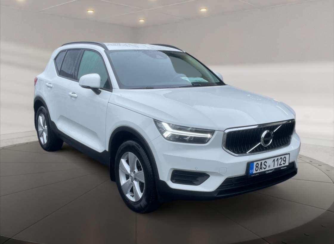 Volvo - XC40