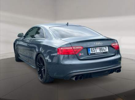 Audi - S5