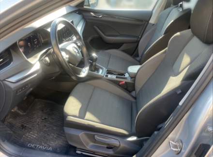Škoda - Octavia