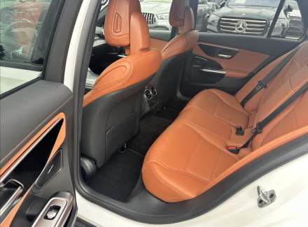 Mercedes-Benz - C-class