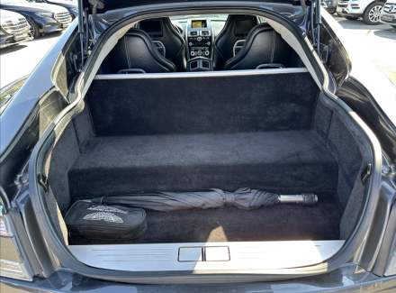 Aston Martin - Rapide