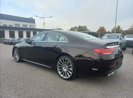Mercedes-Benz - CLS