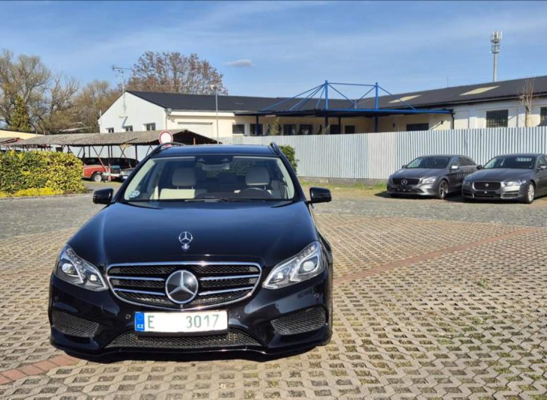 Mercedes-Benz - E-class
