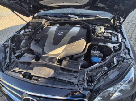 Mercedes-Benz - E-class