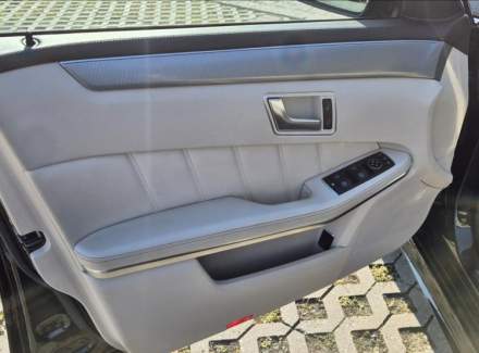 Mercedes-Benz - E-class