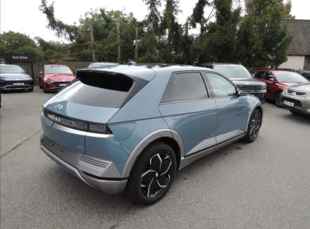 Hyundai - IONIQ 5