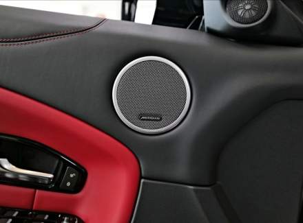 Land Rover - Range Rover