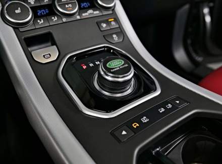 Land Rover - Range Rover