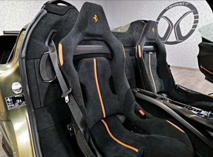 Ferrari - SF90 Stradale