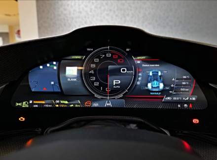 Ferrari - SF90 Stradale