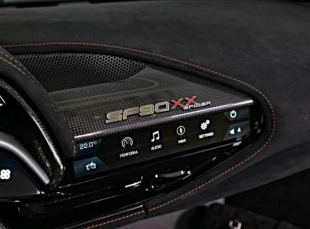 Ferrari - SF90 Stradale