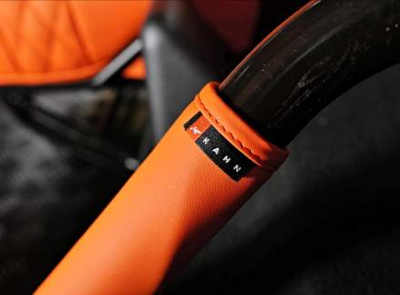 Land Rover - Defender