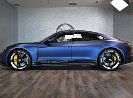Porsche - Taycan