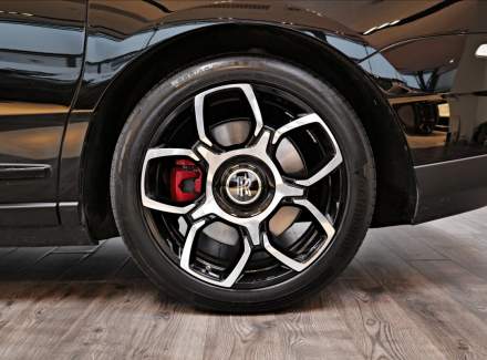 Rolls-Royce - Cullinan