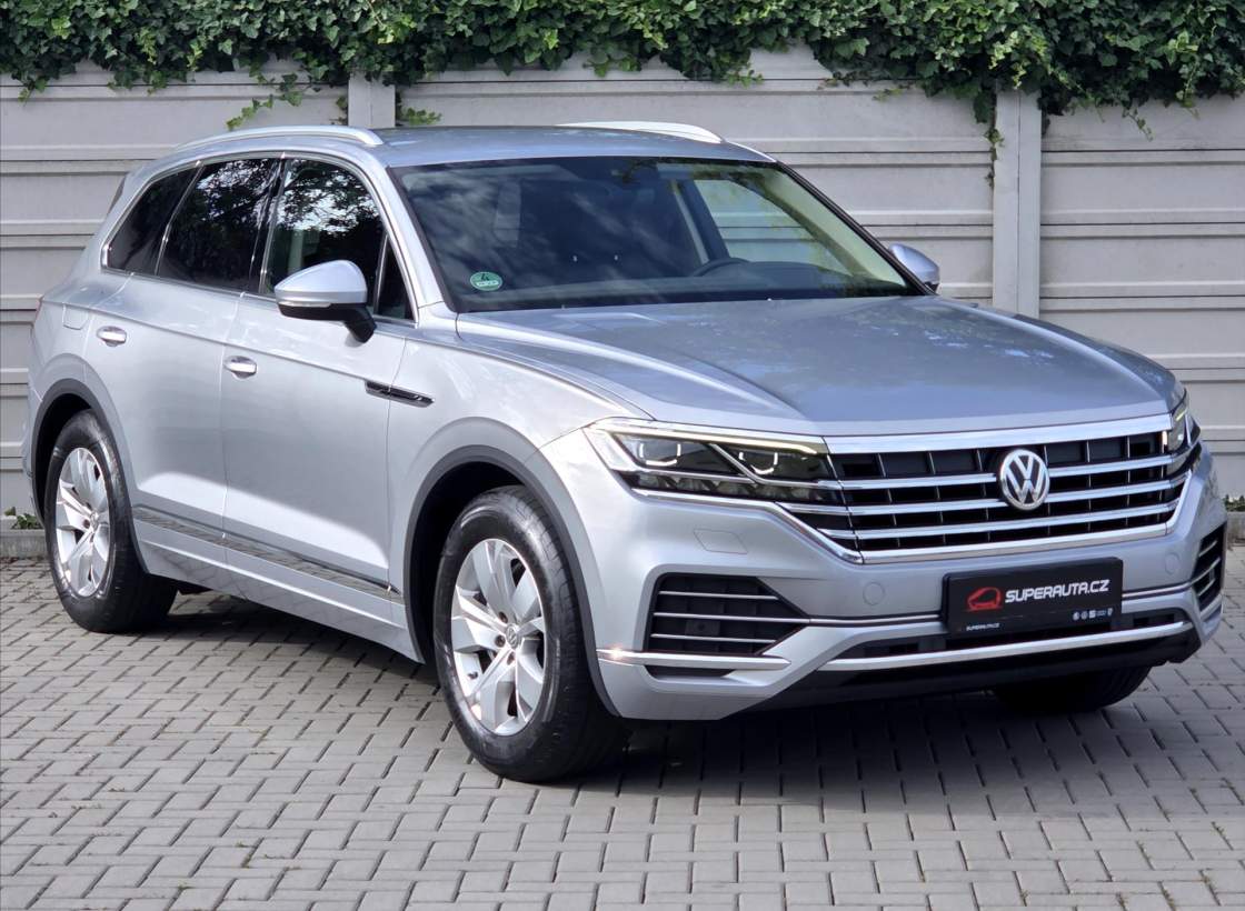 Volkswagen - Touareg