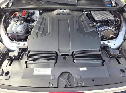 Volkswagen - Touareg