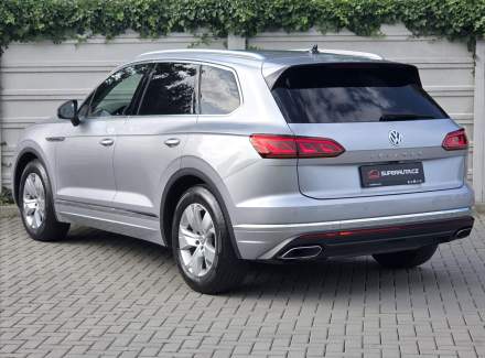 Volkswagen - Touareg