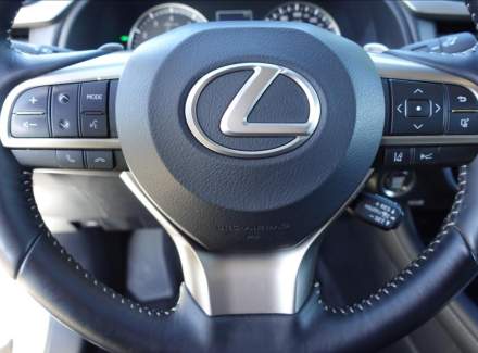 Lexus - RX
