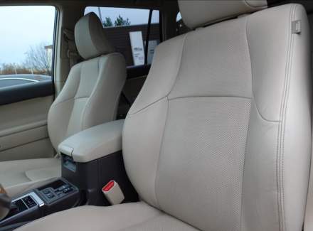 Toyota - Land Cruiser