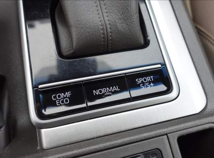 Toyota - Land Cruiser