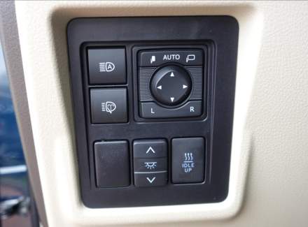 Toyota - Land Cruiser