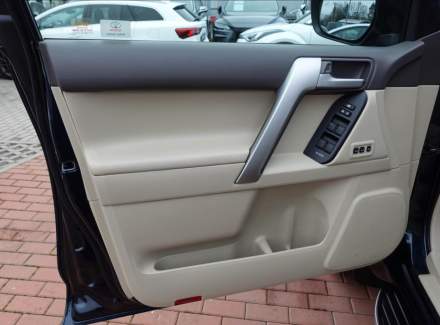 Toyota - Land Cruiser