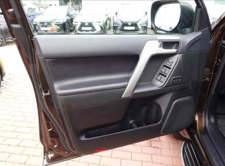 Toyota - Land Cruiser