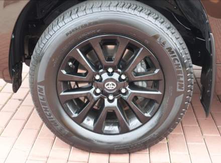 Toyota - Land Cruiser