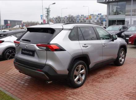 Toyota - RAV 4