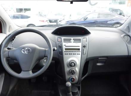 Toyota - Yaris