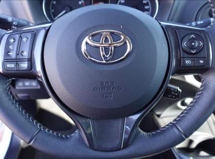 Toyota - Yaris