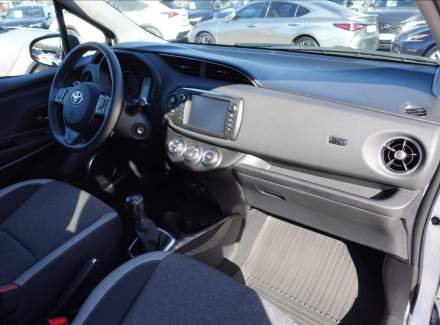 Toyota - Yaris