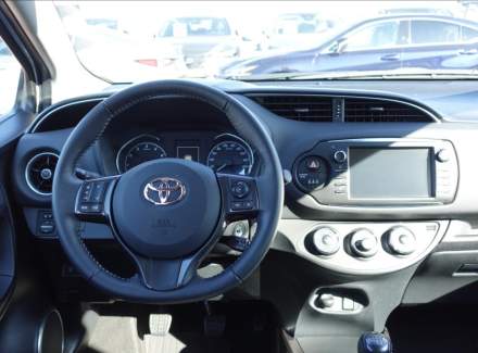 Toyota - Yaris