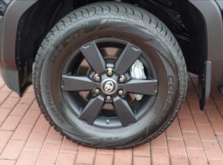 Toyota - Land Cruiser