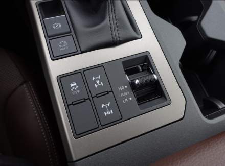 Toyota - Land Cruiser