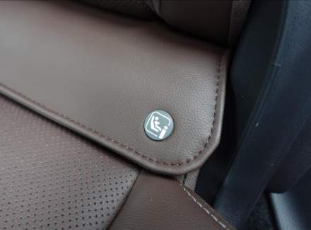 Toyota - Land Cruiser