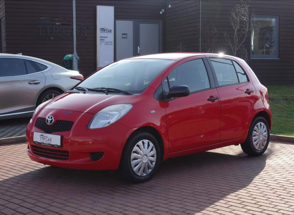 Toyota - Yaris