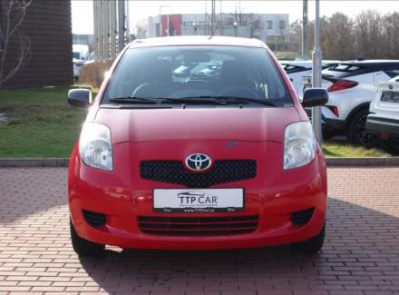 Toyota - Yaris