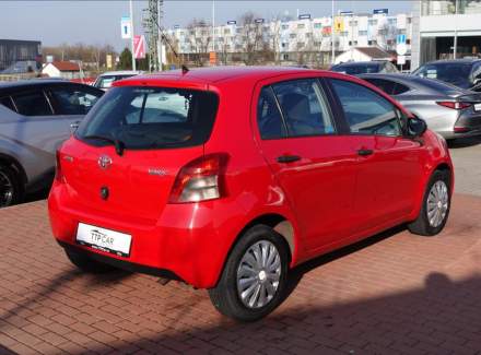 Toyota - Yaris