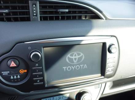 Toyota - Yaris