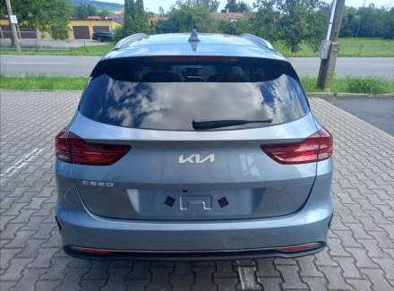 Kia - Cee'd