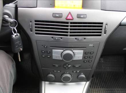 Opel - Astra