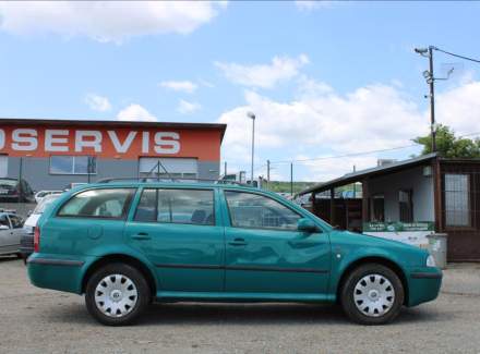 Škoda - Octavia