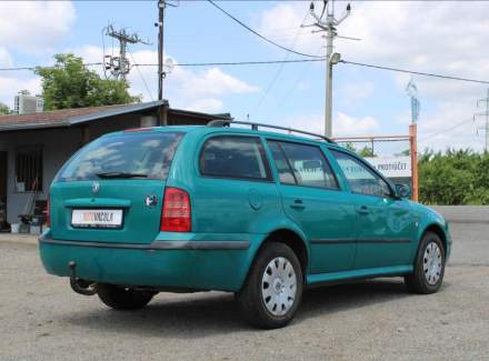 Škoda - Octavia