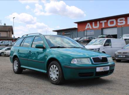Škoda - Octavia