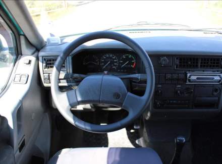 Volkswagen - Caravelle