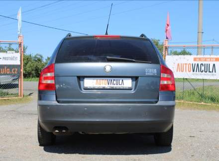Škoda - Octavia